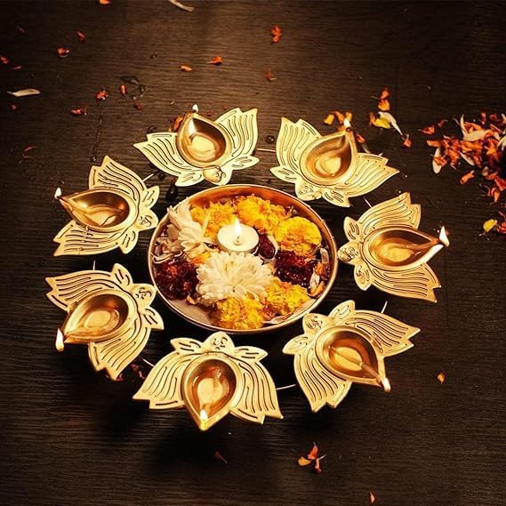 Metal Decorative Designer Urli Flower Candles Bowing Floating Diya