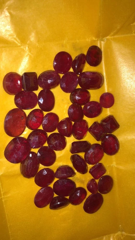 Ruby Precious Gemstones (1 carat)